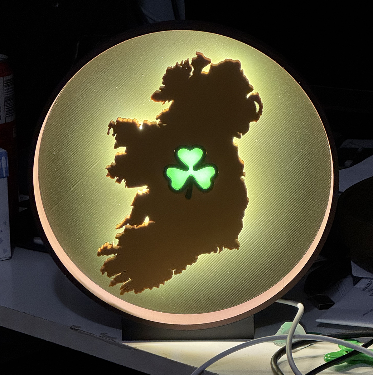 Ireland Shamrock Lit Dark